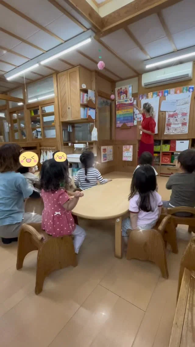 こんにちは✨たいせつ保育園です！めろんぐみEnglish Timeです😊💭🤍.•*¨*•.*♬ 💭🤍.•*¨*•.*♬💭 🤍.•*¨*•.*♬説明会開催中です✨ご連絡お待ちしております🌈ホームページ: 🔎たいせつ保育園⁡🍀✨🍀✨🍀✨🍀✨🍀✨🍀✨🍀✨たいせつ保育園📮 221-0823 🏠神奈川県横浜市神奈川区二ツ谷町6-3☎️ 045-624-8836🍀✨🍀✨🍀✨🍀✨🍀✨🍀✨🍀✨#たいせつ保育園#神奈川県保育園#横浜市保育園#認可保育園#保育園